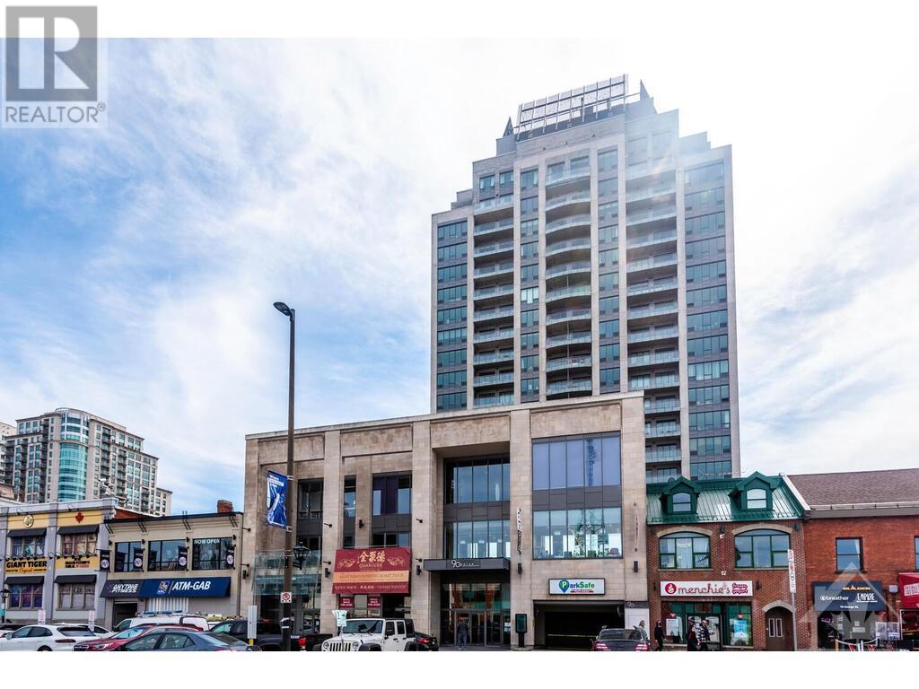 90 George St Unit#1505