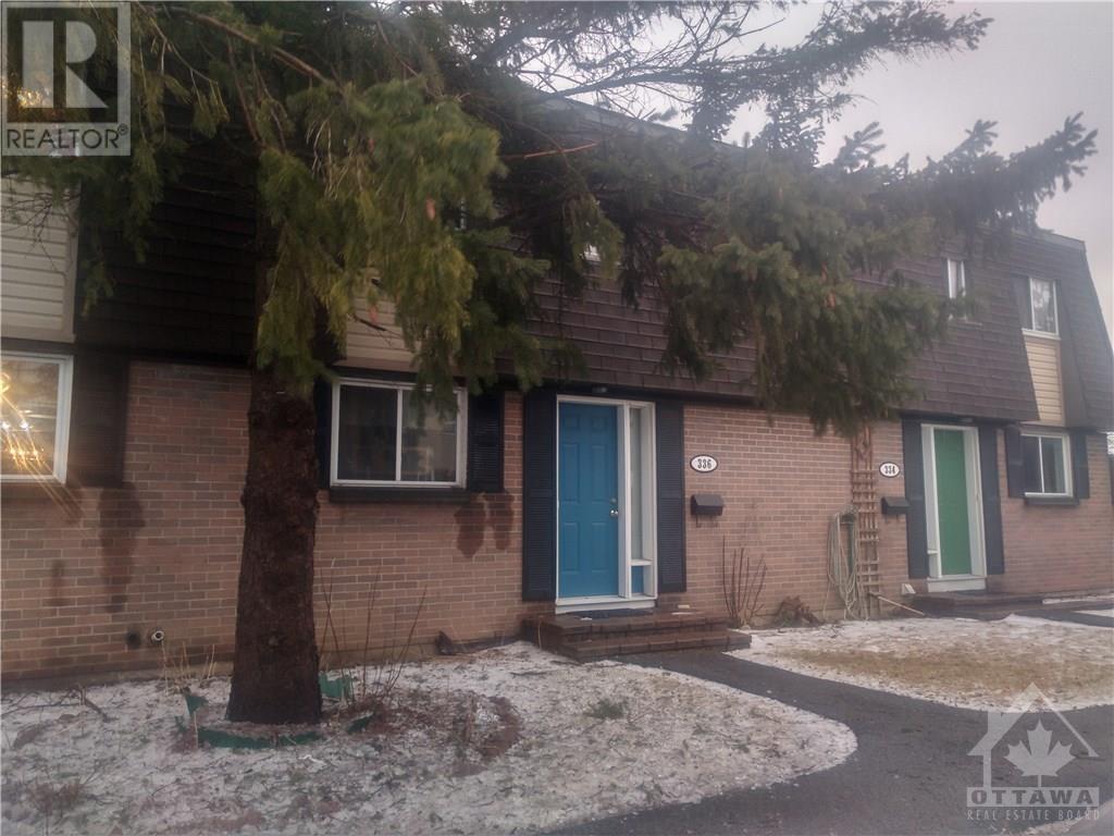 336 Garden Gln Private
