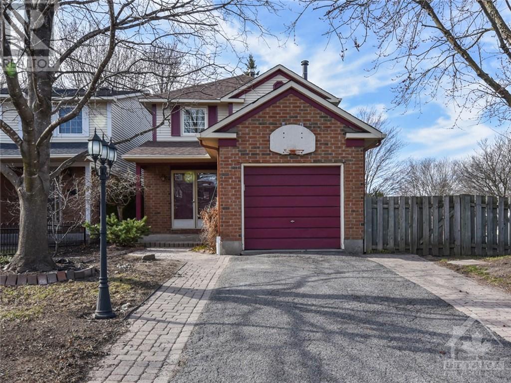 2 Forbes Ave