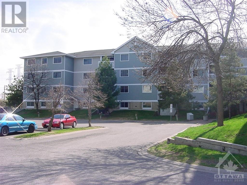 218 Viewmount Dr Unit#214  
