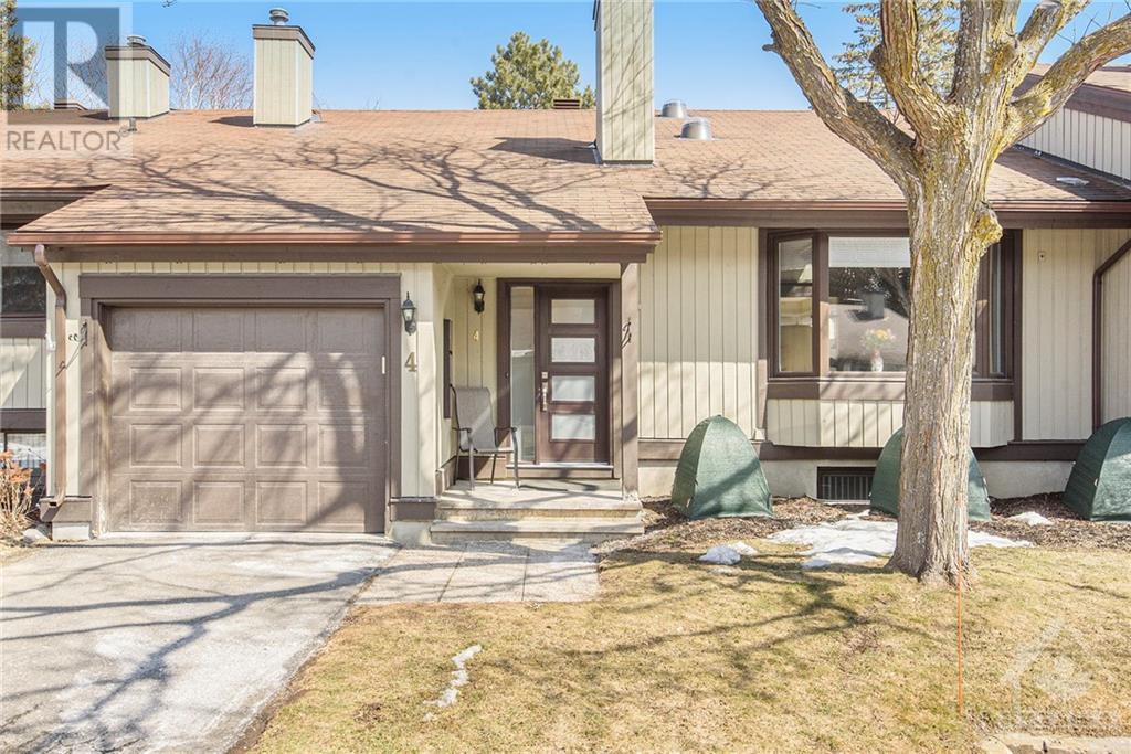 4 Meadowmist Ct
