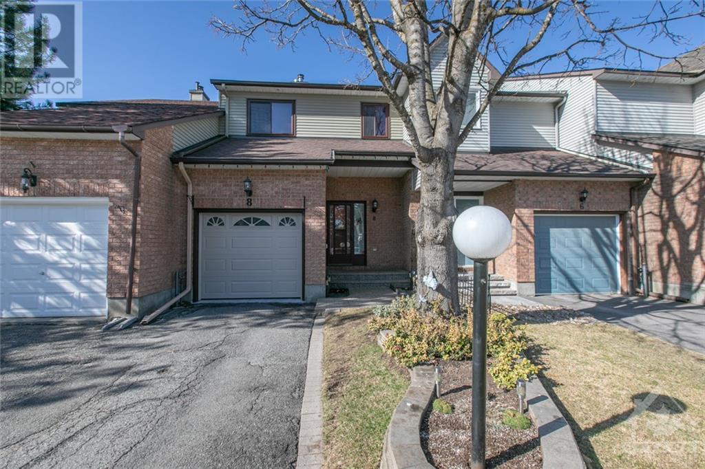 8 Danaher Dr  