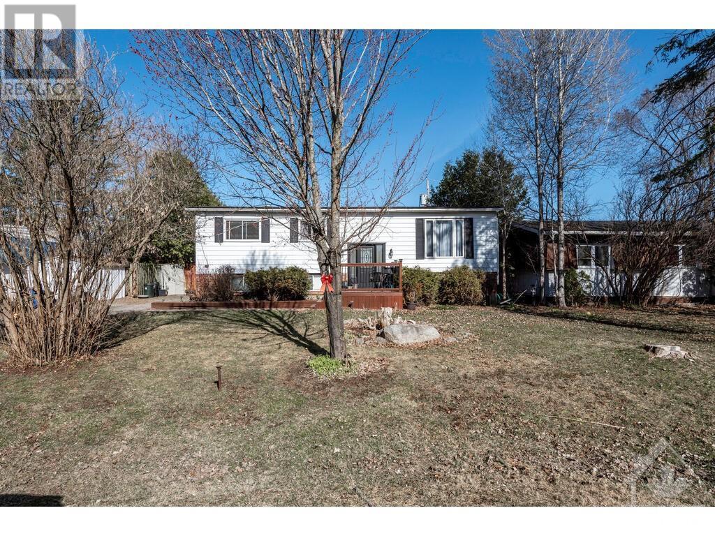 7 Cloverloft Ct