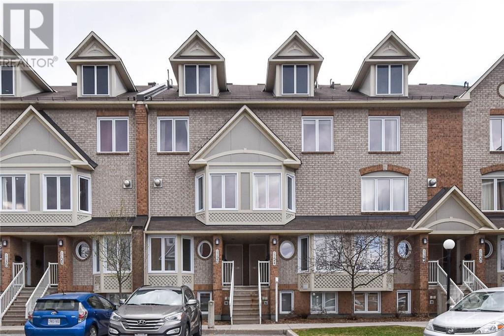 1125 Gablefield Private  
