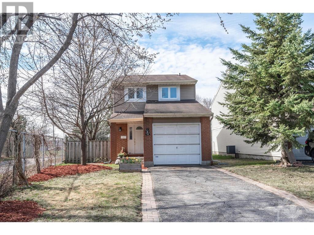 1656 Saxony Crescent  