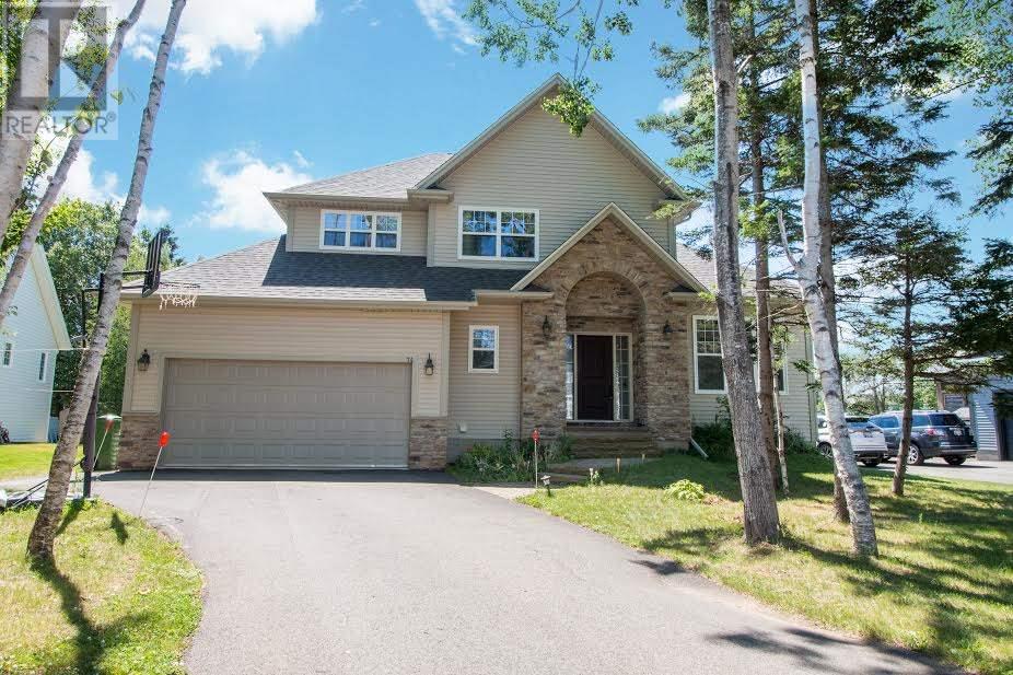 74 Nash Dr  