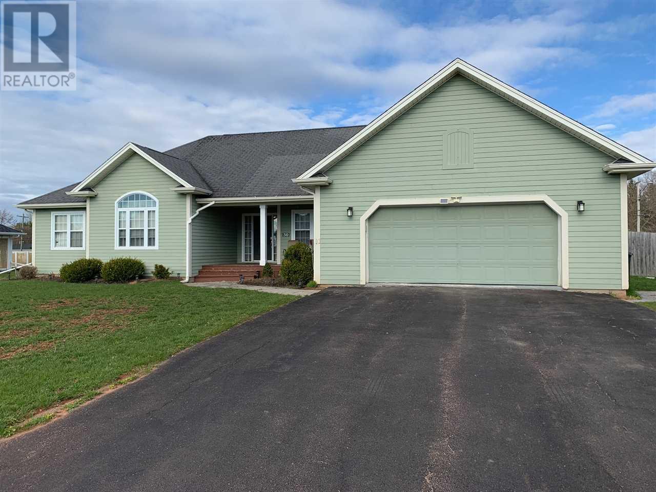 30 Golf View Dr
