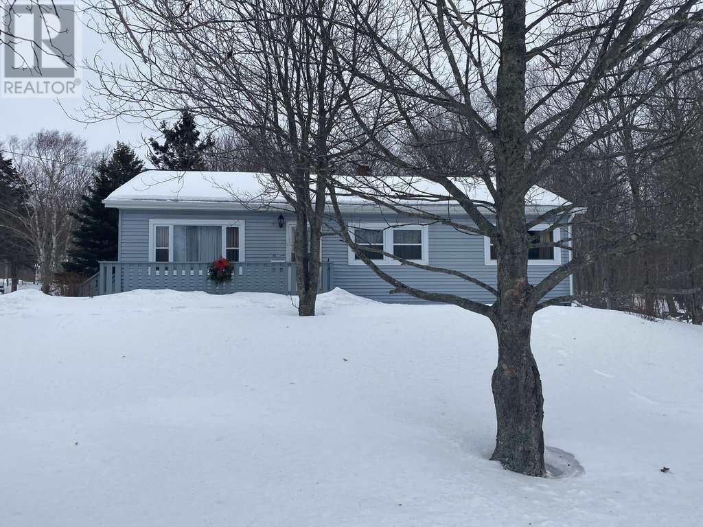 16 Oak Dr  