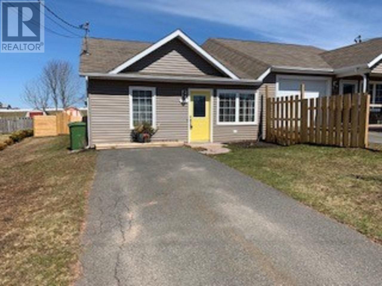 27 Parent St  