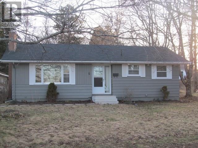6 Poplar Ave  