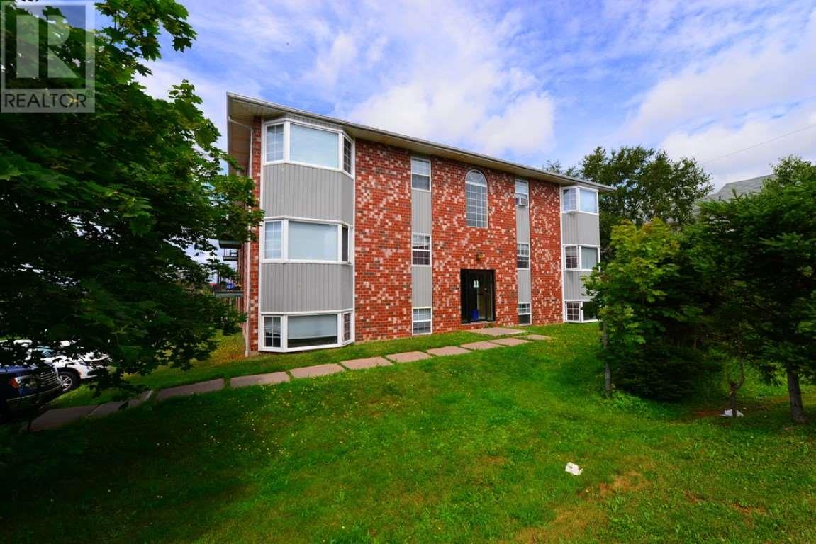 101-13 Browns Ct  
