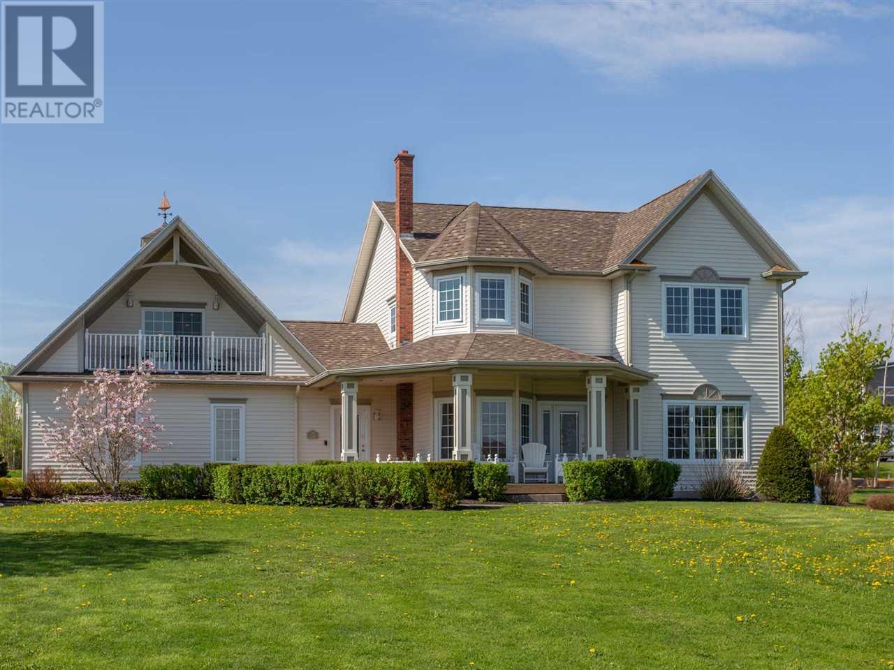 2 Fairfax Drive  