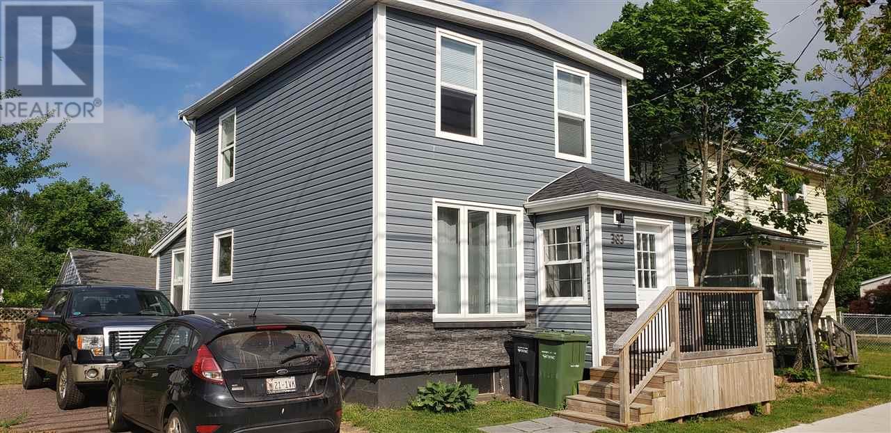 383 Queen St  