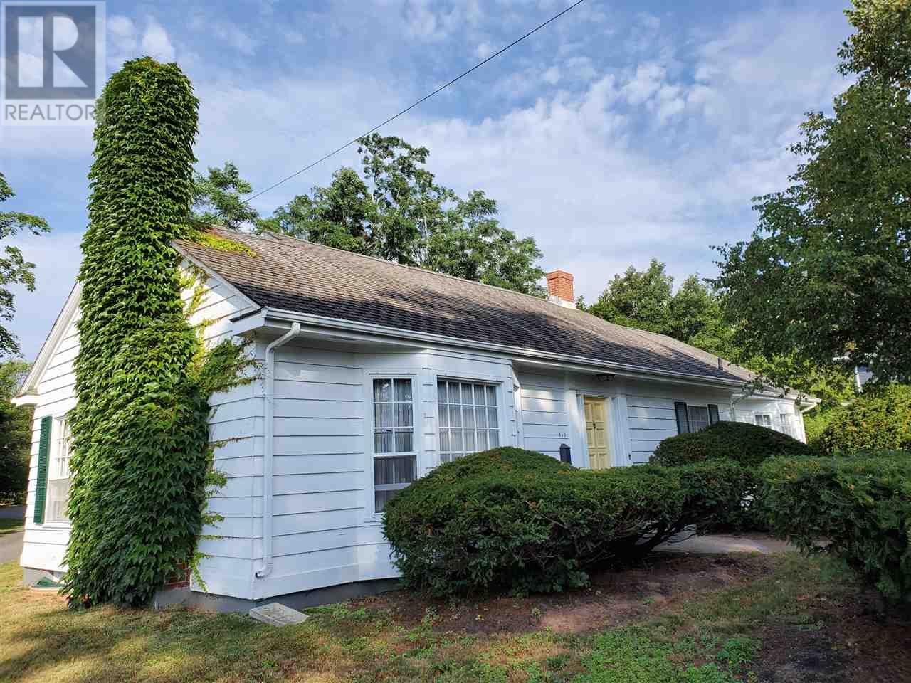 117 River Road North