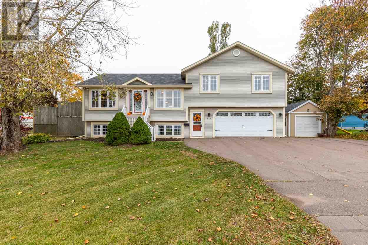 105 Maple Ave  