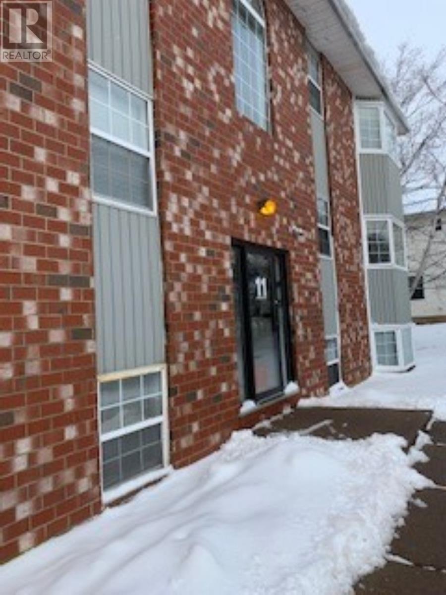 304 11 Brown's Ct  
