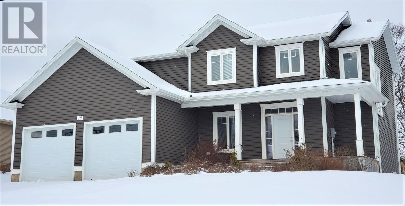 18 Pembroke Cres  
