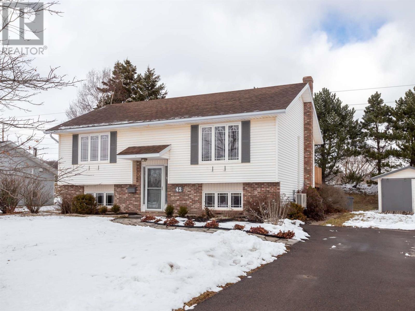 42 Callbeck Crescent  