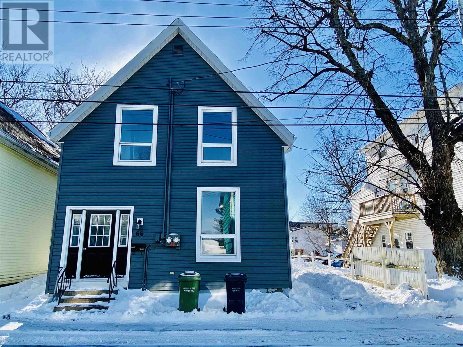 66 Bayfield St  