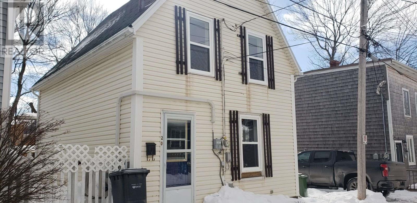 20 Bishop St  
