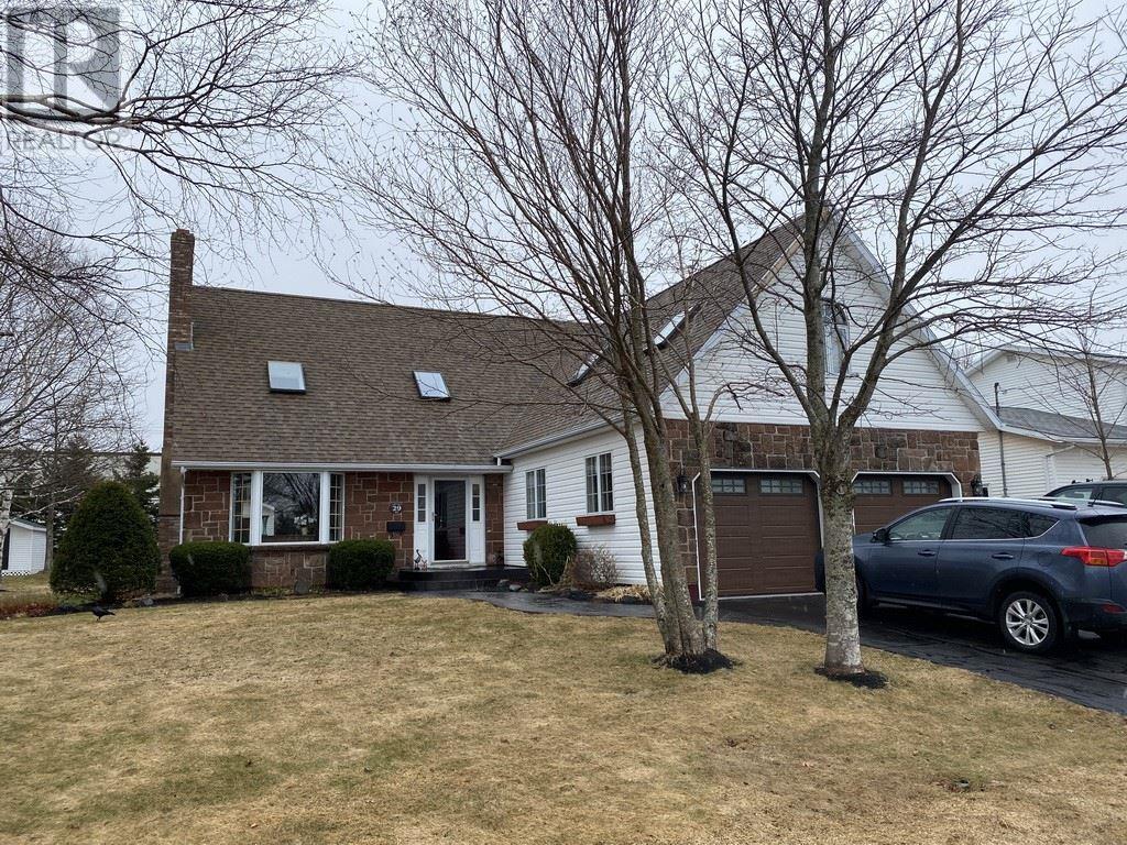 29 Lori-Dale Ave  