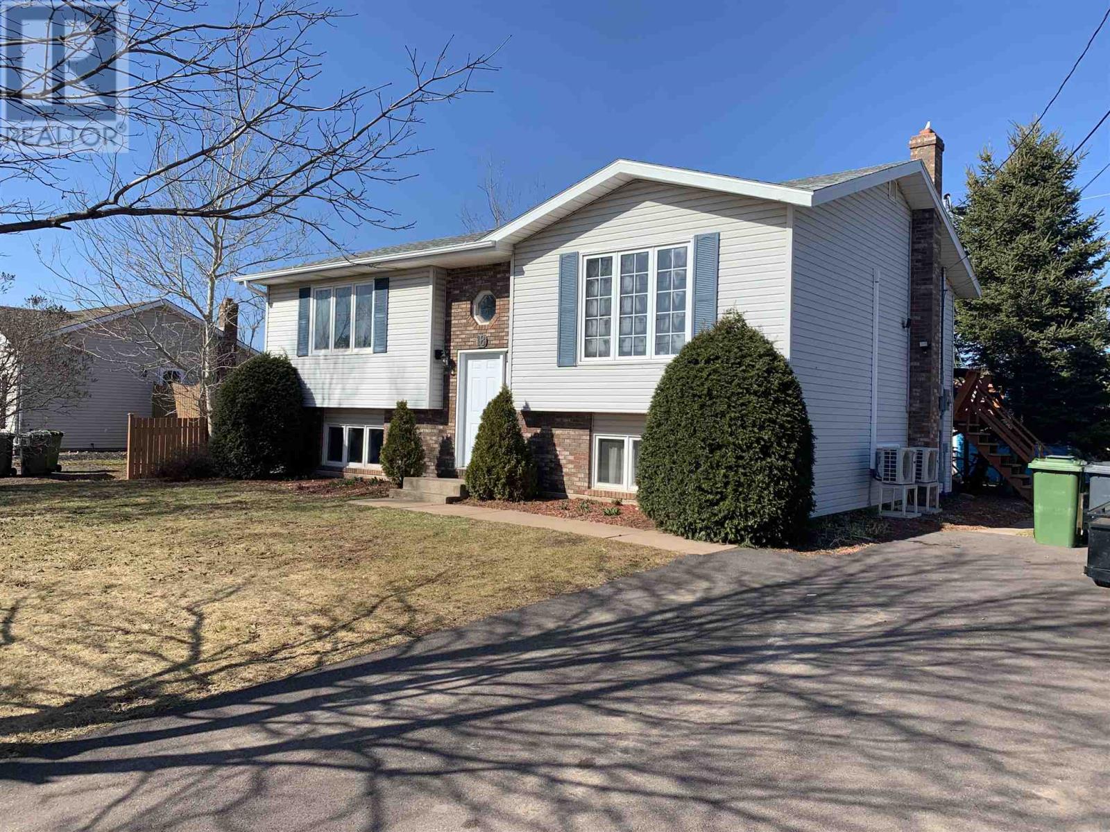 18 Callbeck Crescent  