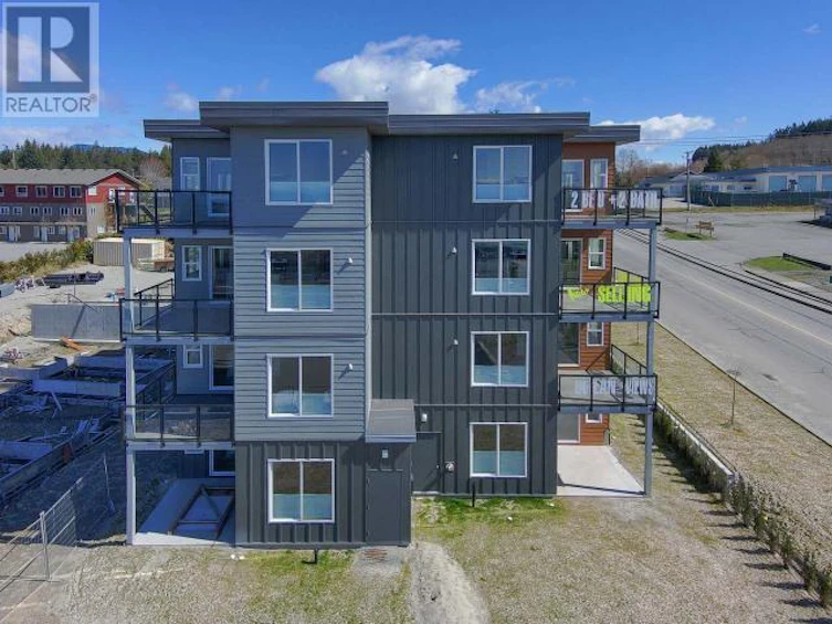 302-7175 Duncan Street, Powell River, BC, V8A 1W3
