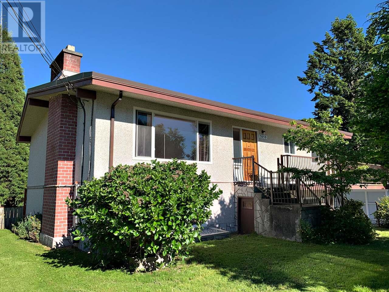 7050 Adams Street, Powell River, BC, V8A 2E4