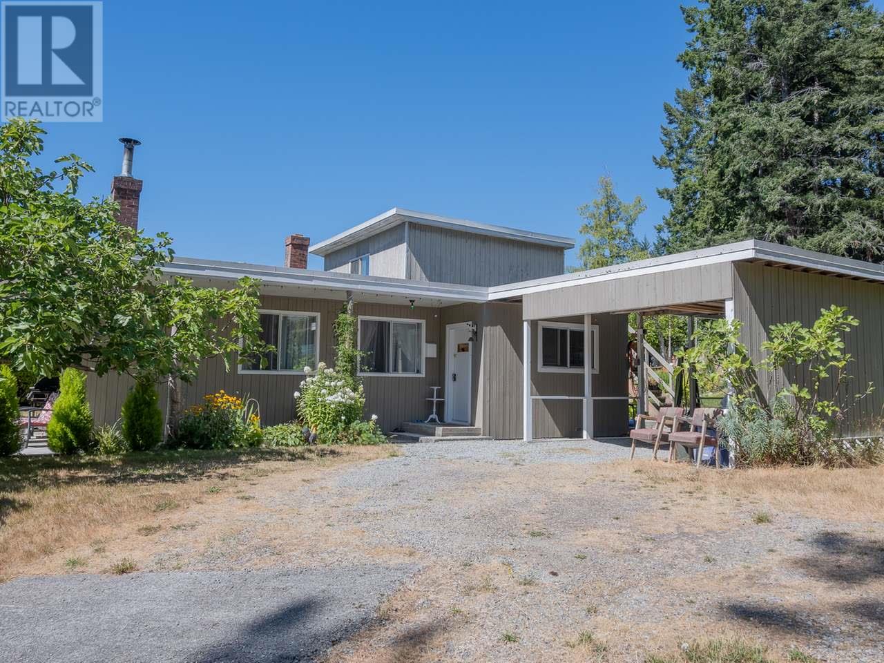 7211 Thunder Bay Street, Powell River, BC, V8A 1E8
