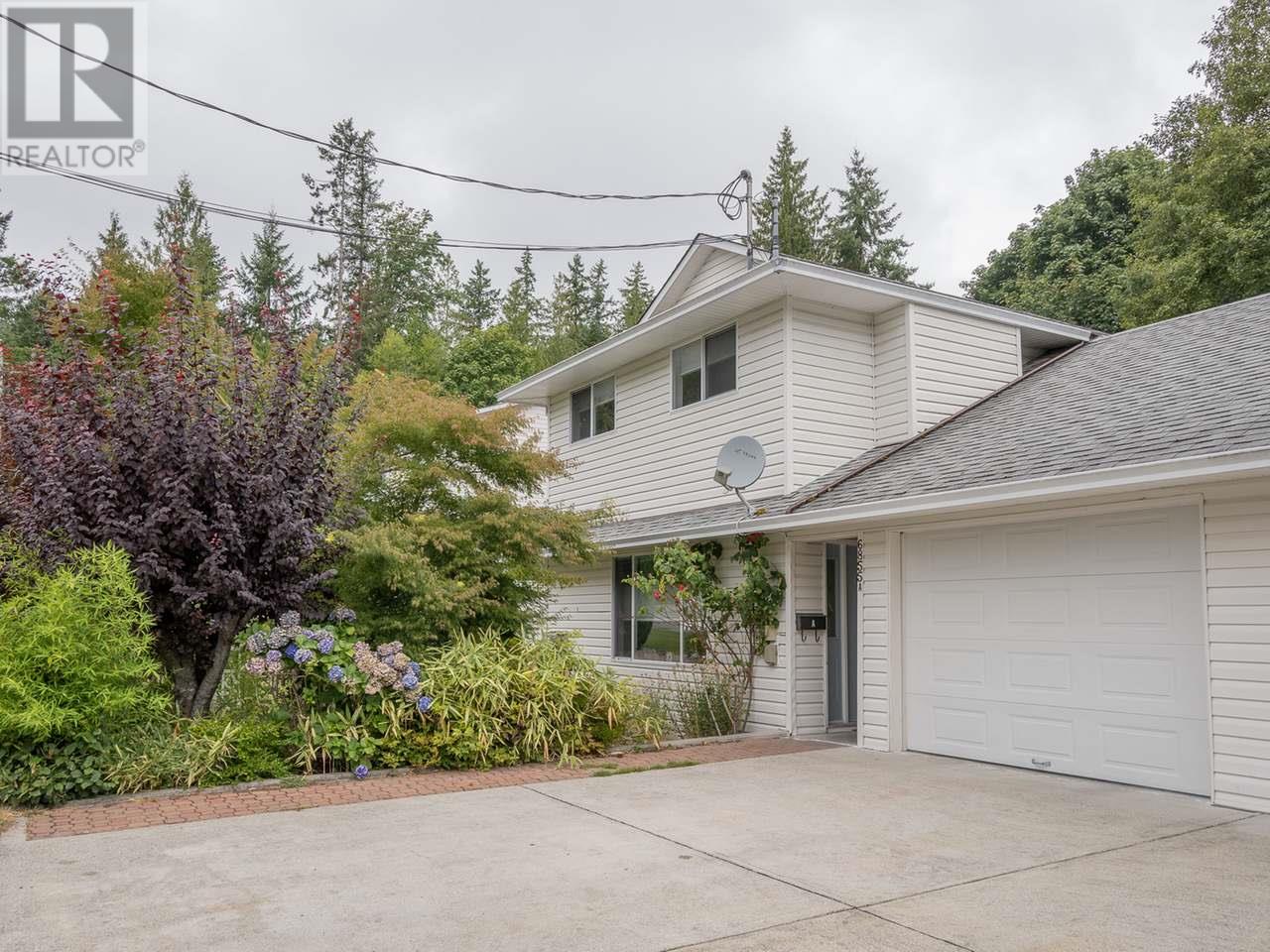 6855 Irvine Street, Powell River, BC, V8A 4A8
