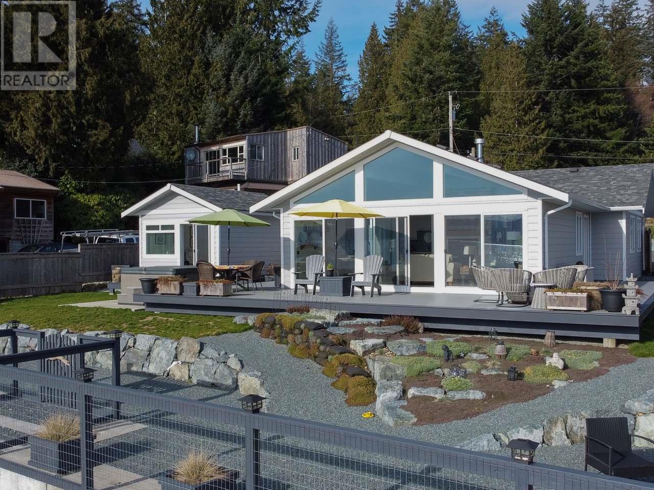 12231 Arbour Road, Powell River, BC, V8A 0M4