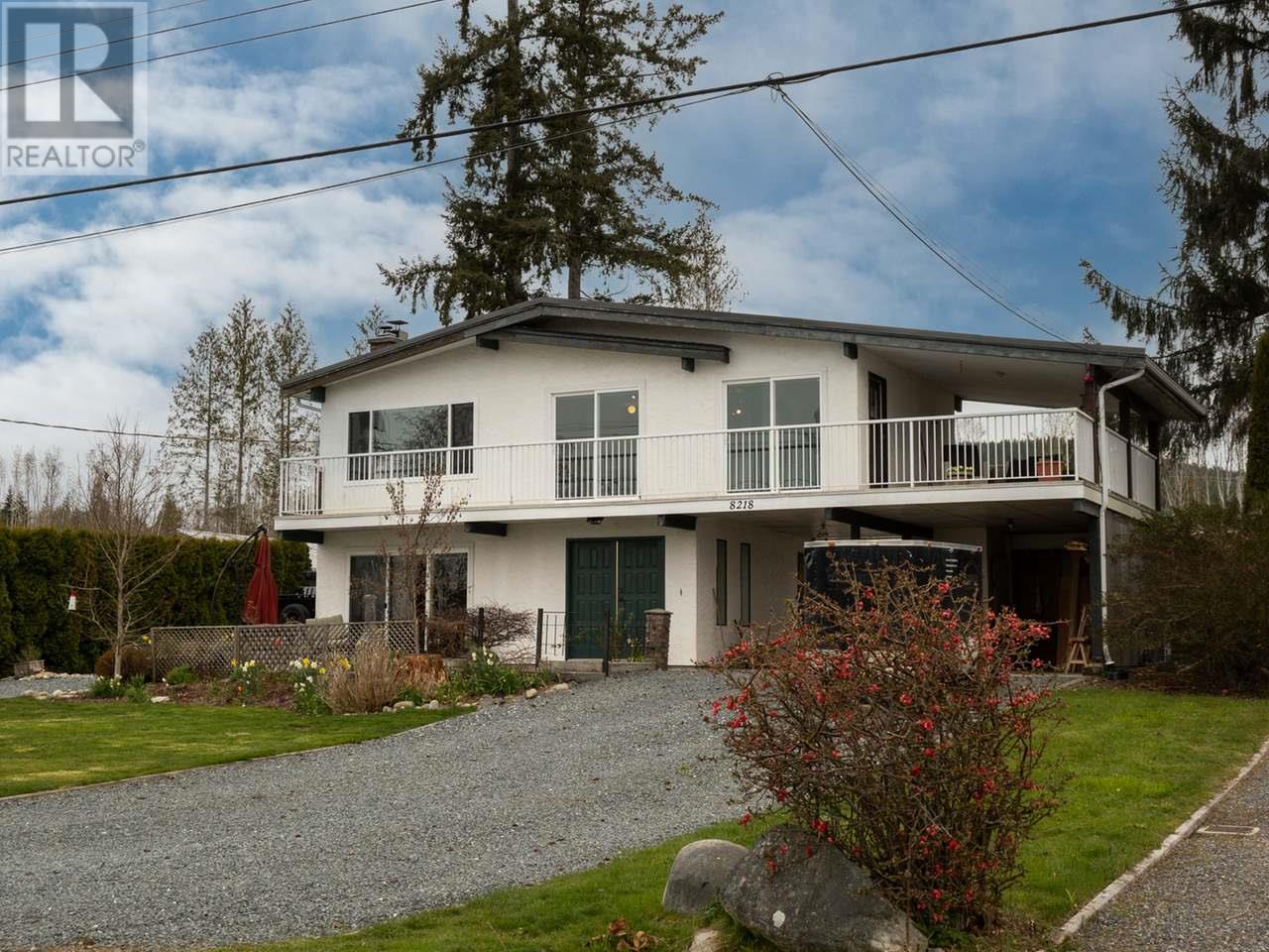 8218 Centennial Drive, Powell River, BC, V8A 0S5