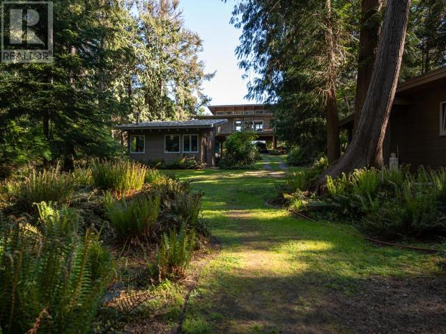 1628 Vancouver Boulevard, Savary Island, BC