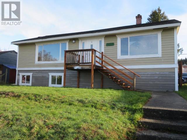 3952 Joyce Avenue, Powell River, BC, V8A 2Z3