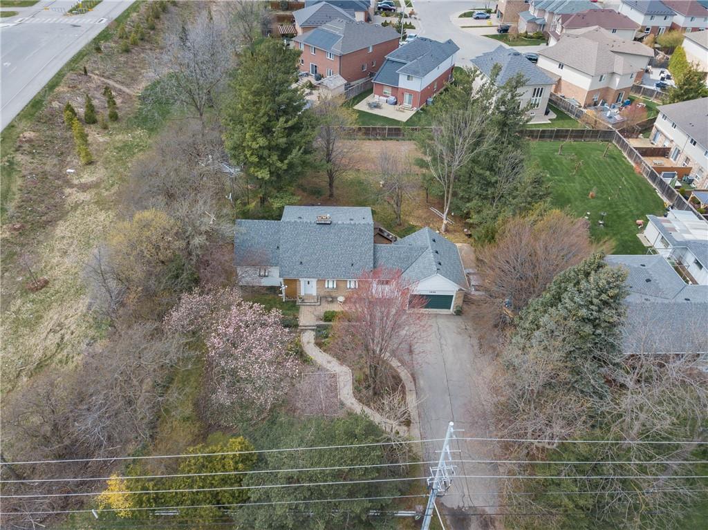 1050 5th Street West, Hamilton, ON, L9B 1J6