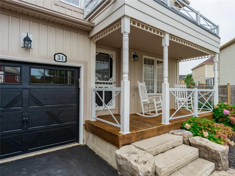31 Golden Iris Crescent, Hamilton, ON, L8B 0R6