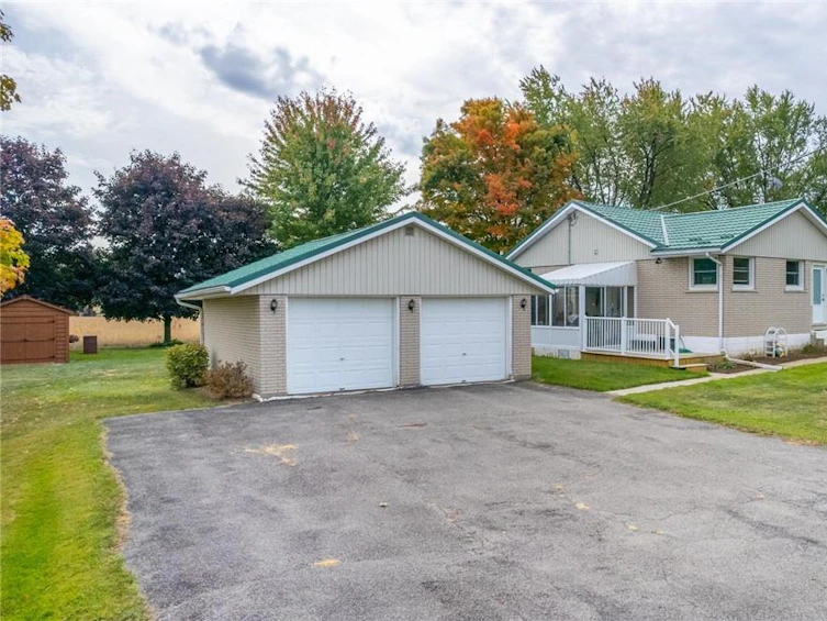 1568 4th Conc Road W, Hamilton, ON, L0R 2B0