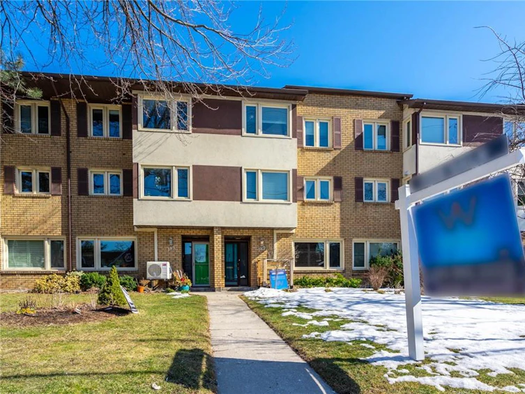 187 Queen Street S, Hamilton, ON, L8P 4V6