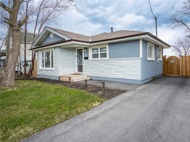 6 Lincoln Avenue, Grimsby, ON, L3M 1Y4
