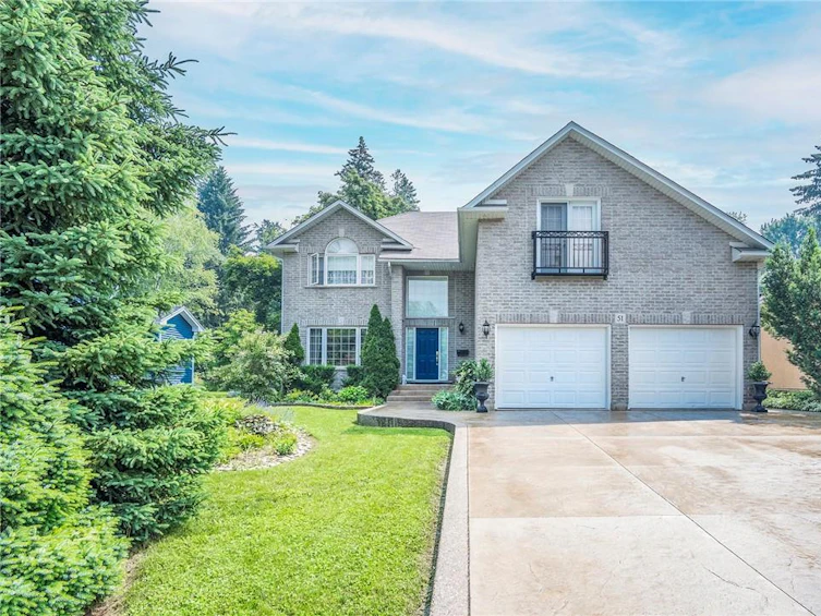 51 Orchard Drive, Barrie, ON, L9G 1Z6
