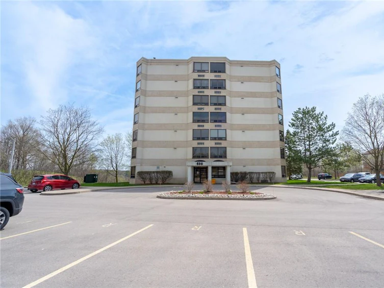 404-688 Preston Parkway|Unit, Cambridge, ON, N3H 5K6