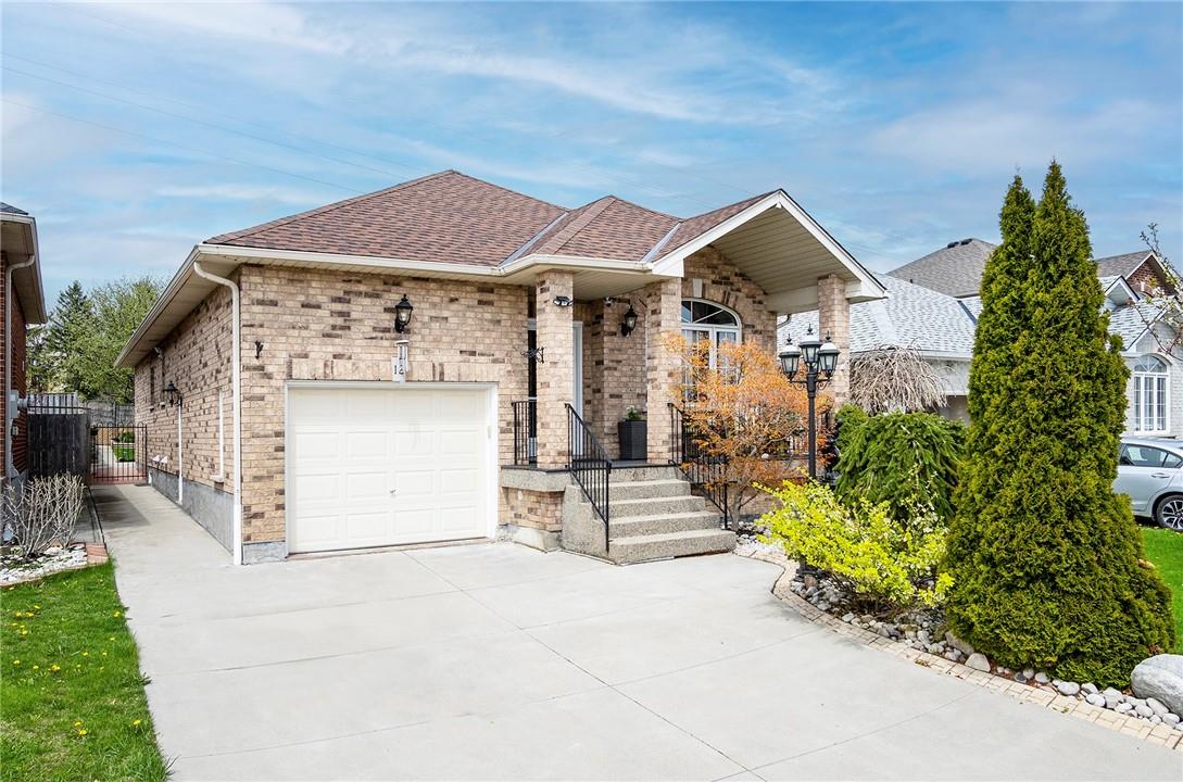 12 Wagner Drive, Hamilton, ON, L8W 3Z5