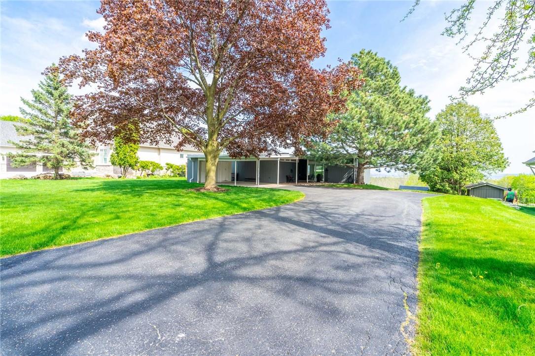 65 Rockcliffe Road, Hamilton, ON, L9H 7H5