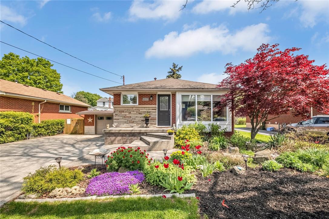 207 33rd Street WEST, Hamilton, ON, L9C 5J4