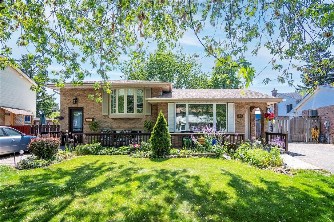 15 Lafayette Drive, St. Catharines, ON, L2N 6C1