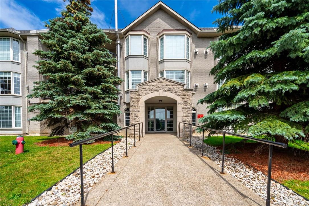 308-990 Golf Links Road|Unit, Hamilton, ON, L9K 1J8