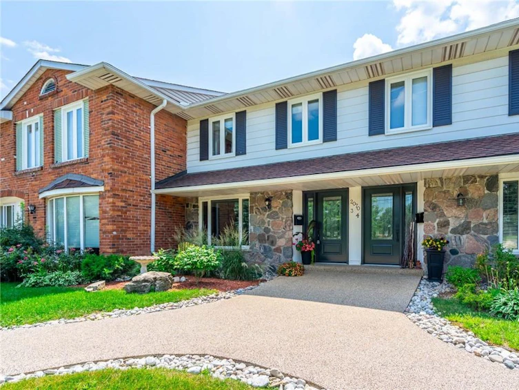 03-2070 Brant Street|Unit, Burlington, ON, L7P 3A6