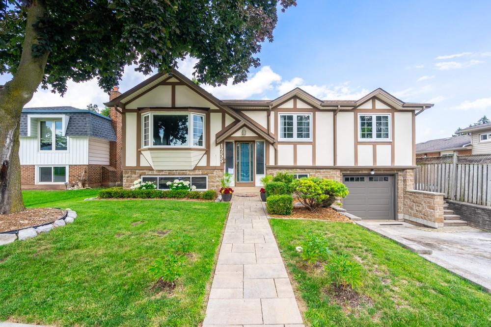 1255 Dillon Road, Burlington, ON, L7M 1R5