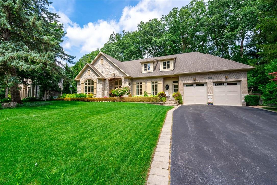 301 Coral Terrace, Oakville, ON, L6J 4C5