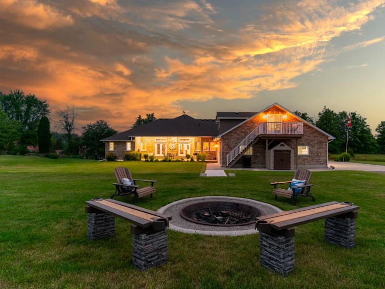 1794 Seaton Road, North Dumfries, ON, N1R 5S2